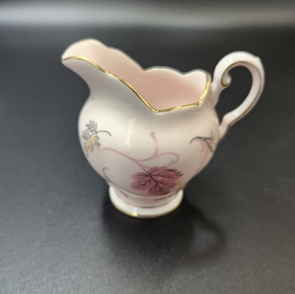 Vintage Tuscan Fine Bone China 1950s Creamer and Sugar bowl - Picture 4 of 16